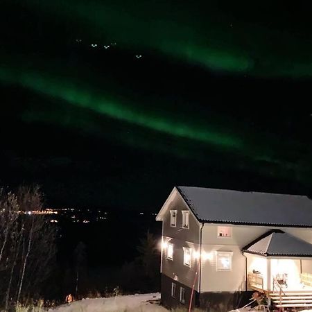 Best Of Lyngen Panorama Apartment Lyngseidet Exterior foto