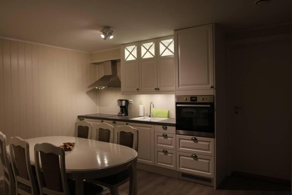 Best Of Lyngen Panorama Apartment Lyngseidet Exterior foto